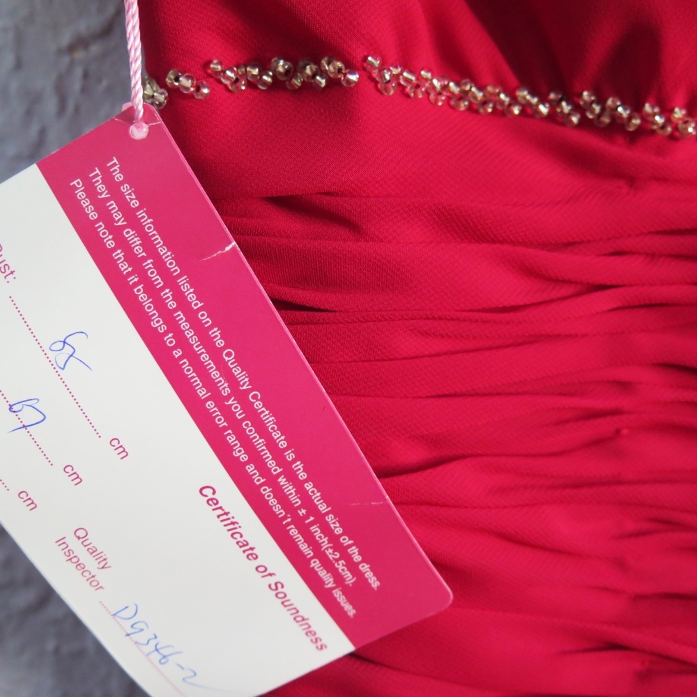 Formal Dress- Red - Picture 2 of 3